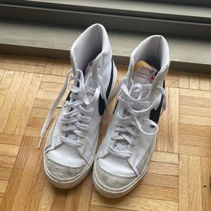 Nike blazer mid 77